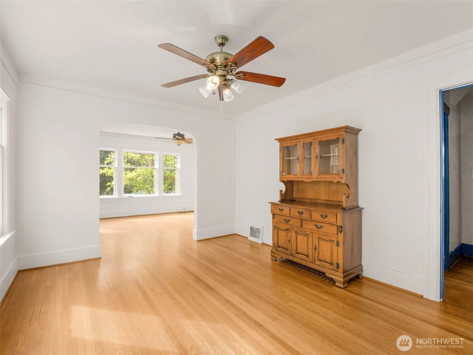 7332 17th Avenue NE, Seattle, WA 98115