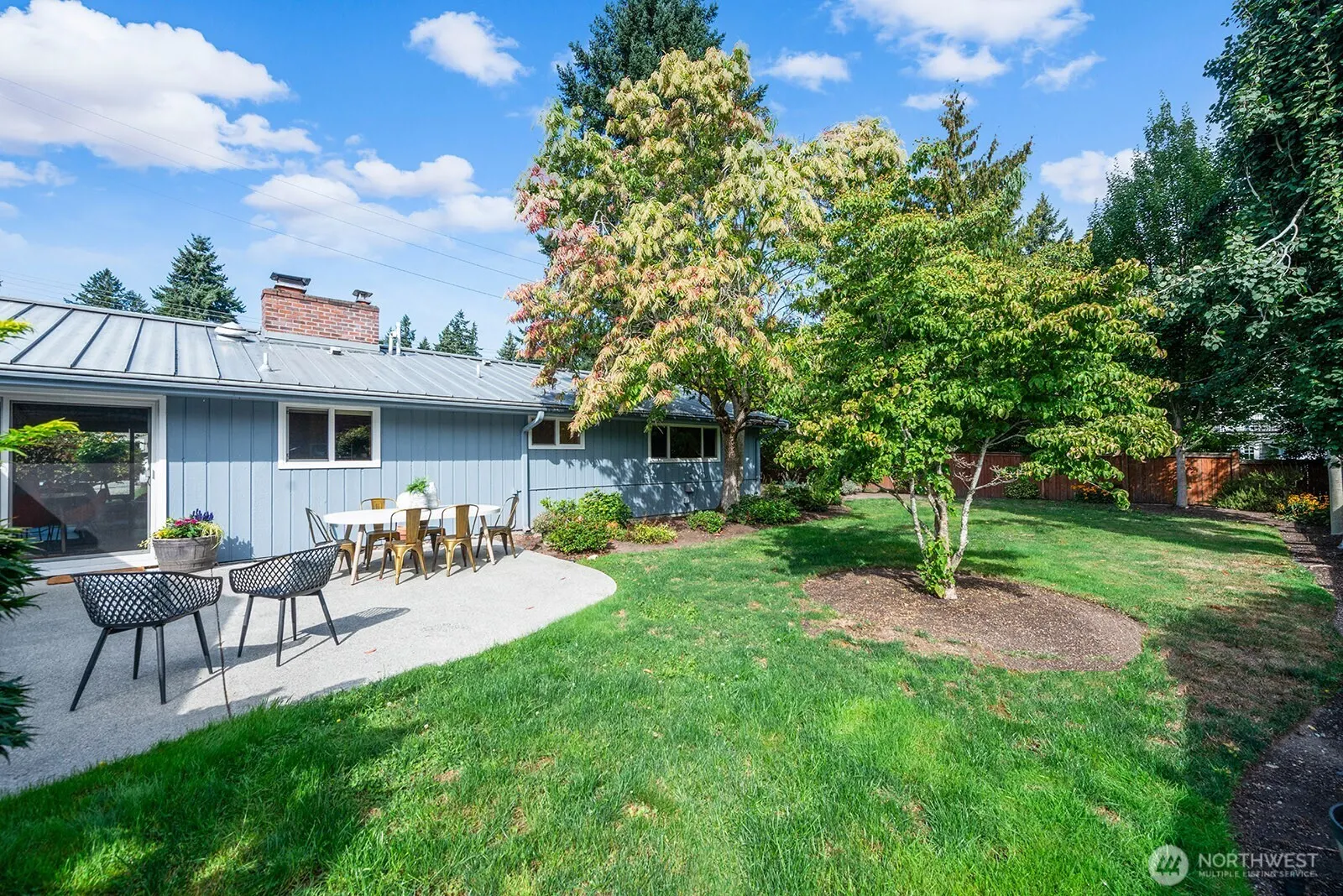 11006 SE 31st Street , Bellevue, WA 98004
