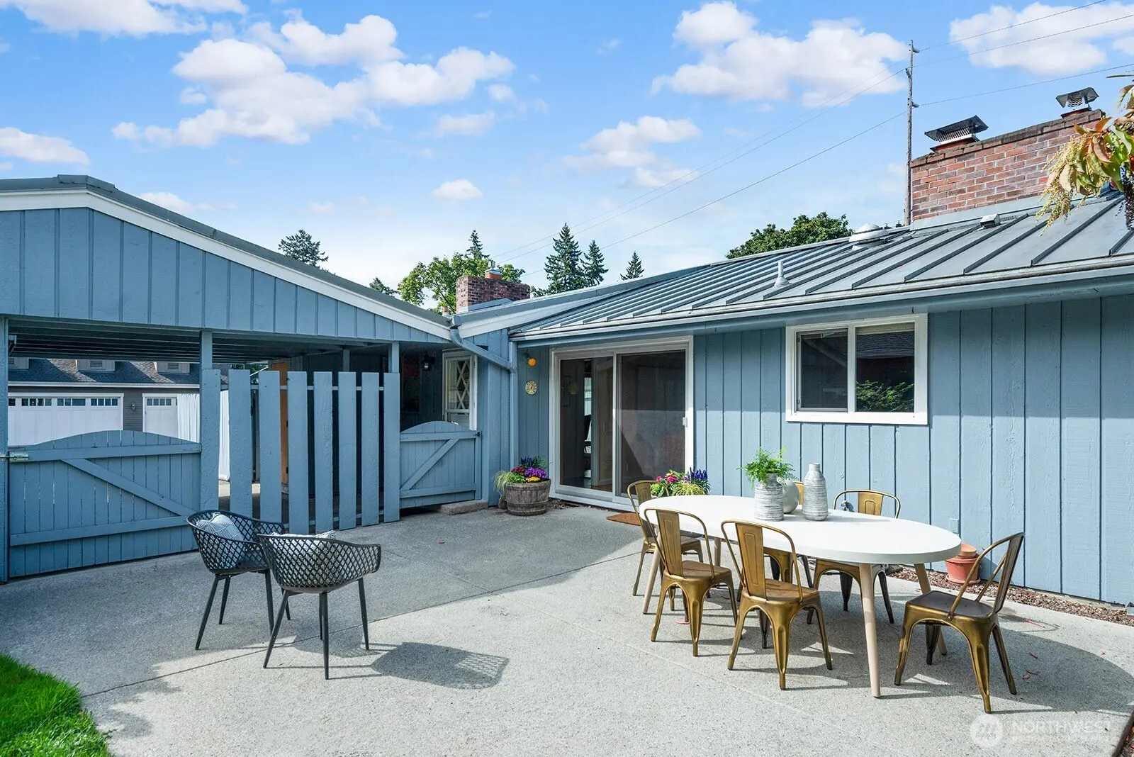 11006 SE 31st Street , Bellevue, WA 98004