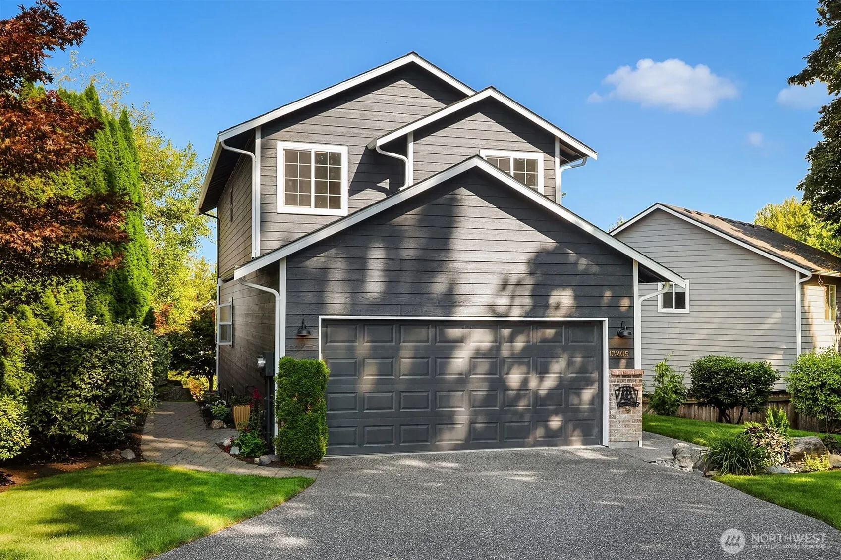13205 NE 201st Court , Woodinville, WA 98072