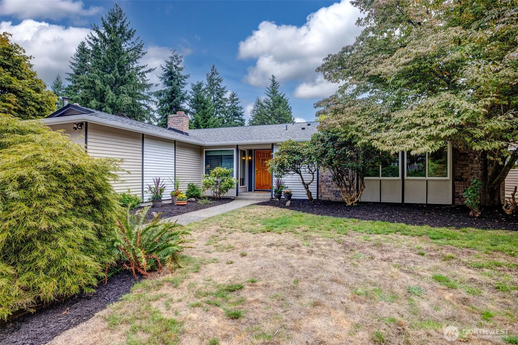6538 117th Avenue SE, Bellevue, WA 98006
