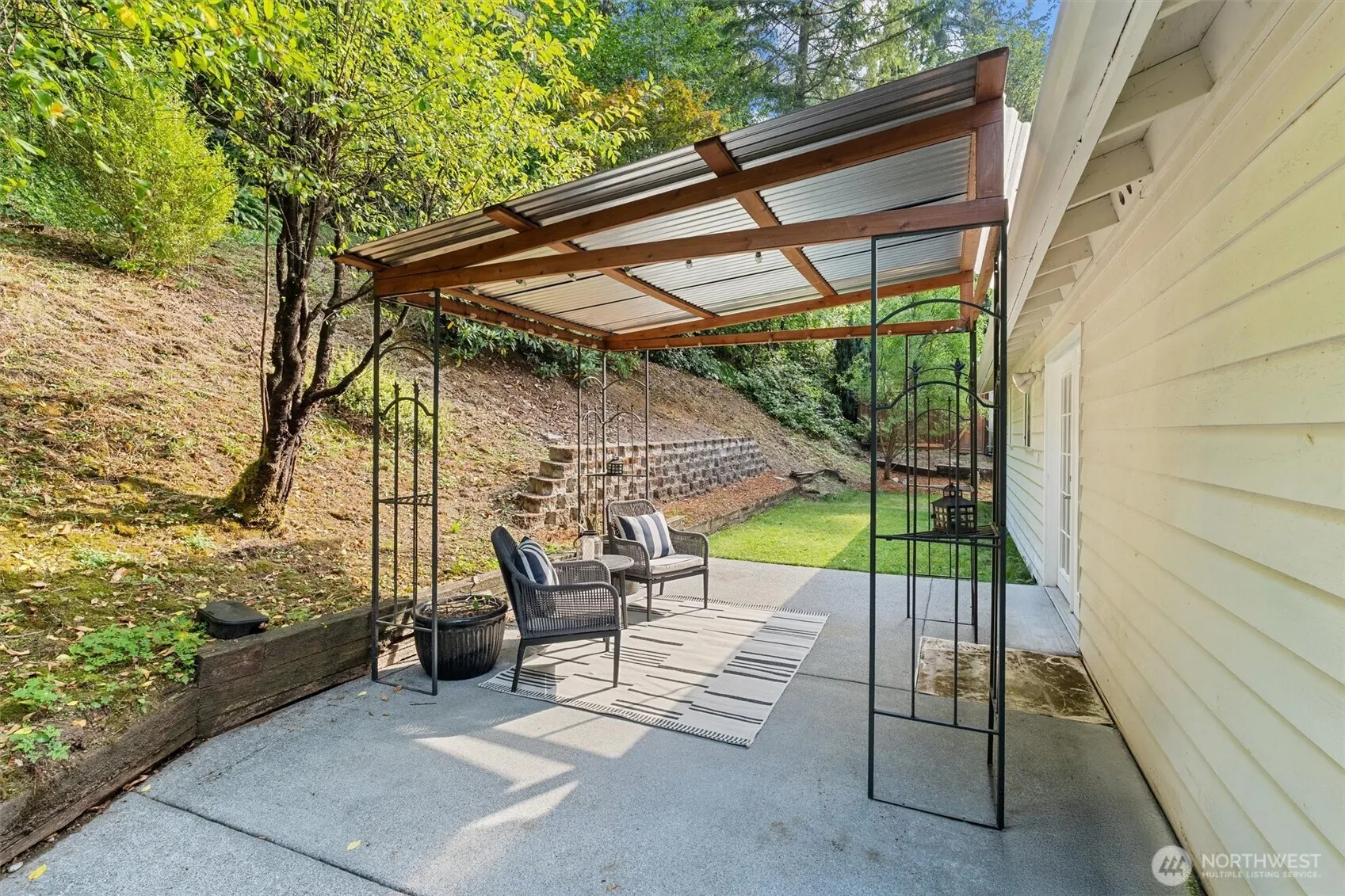 15504 180th Avenue NE, Woodinville, WA 98072
