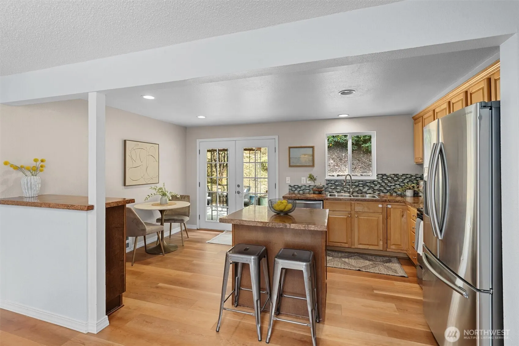 15504 180th Avenue NE, Woodinville, WA 98072