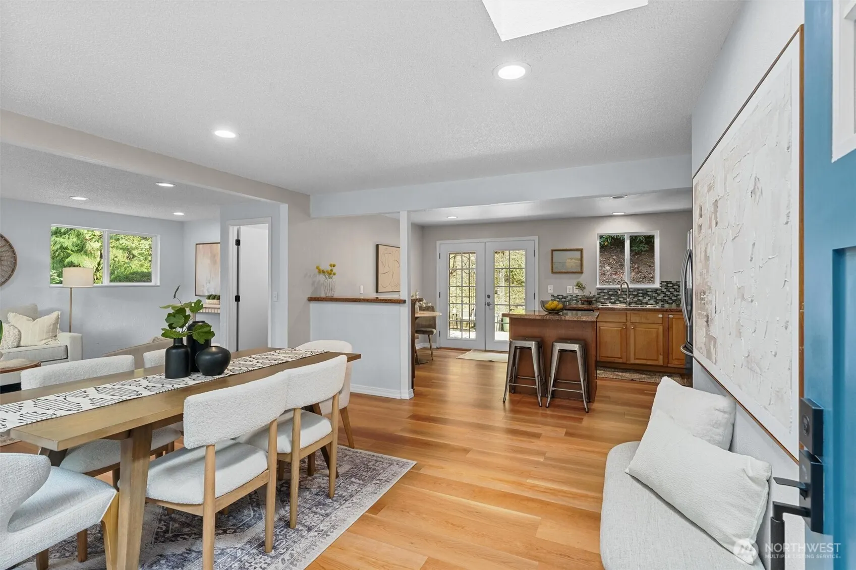 15504 180th Avenue NE, Woodinville, WA 98072