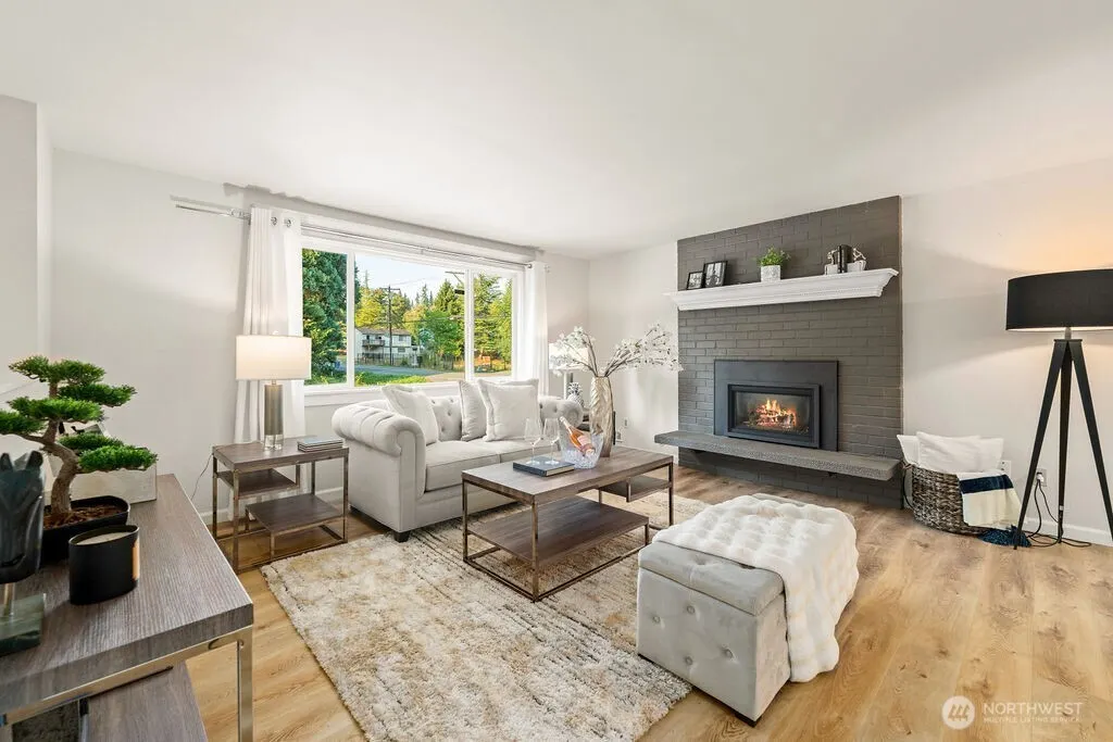 4406 153rd Place SW, Lynnwood, WA 98087