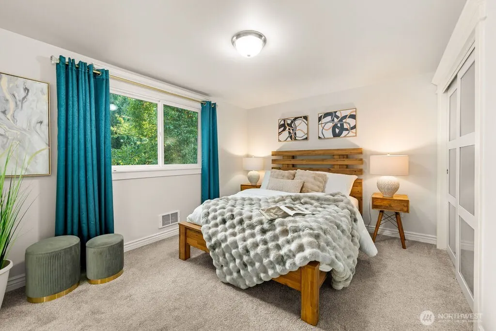 4406 153rd Place SW, Lynnwood, WA 98087