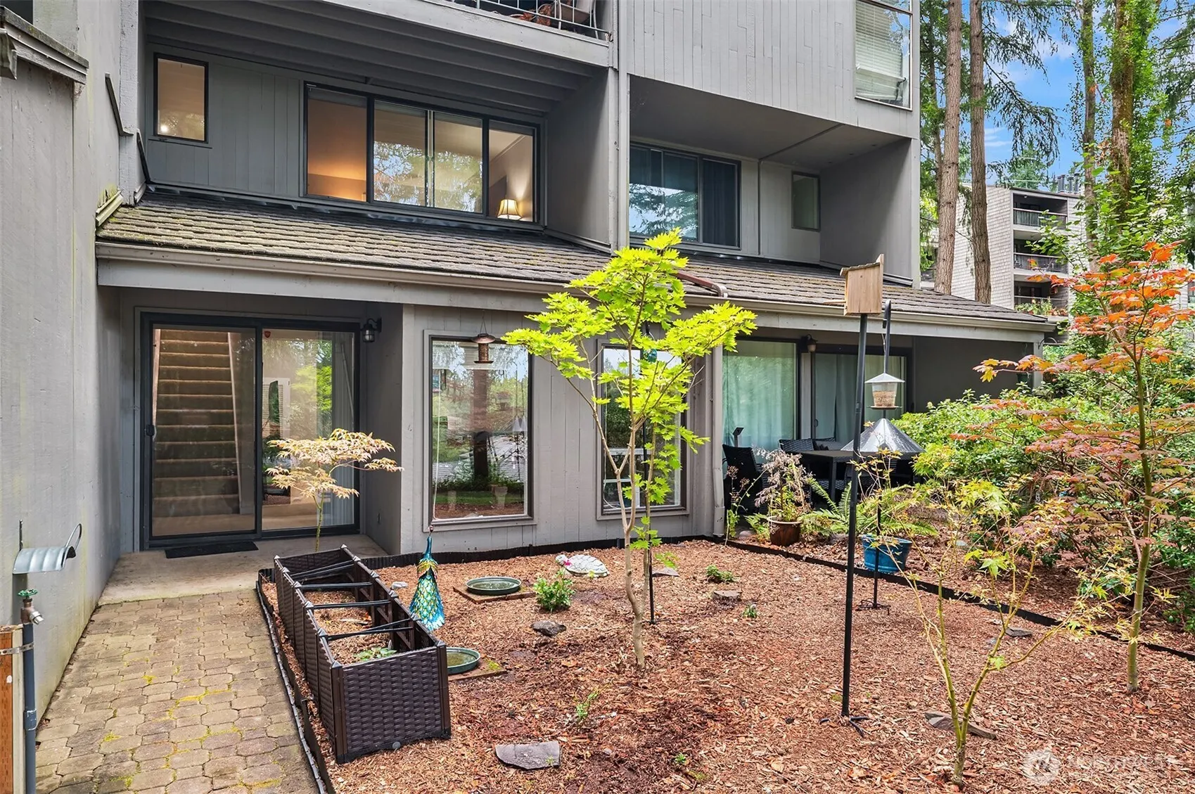 6404 137th Avenue NE #388, Redmond, WA 98052