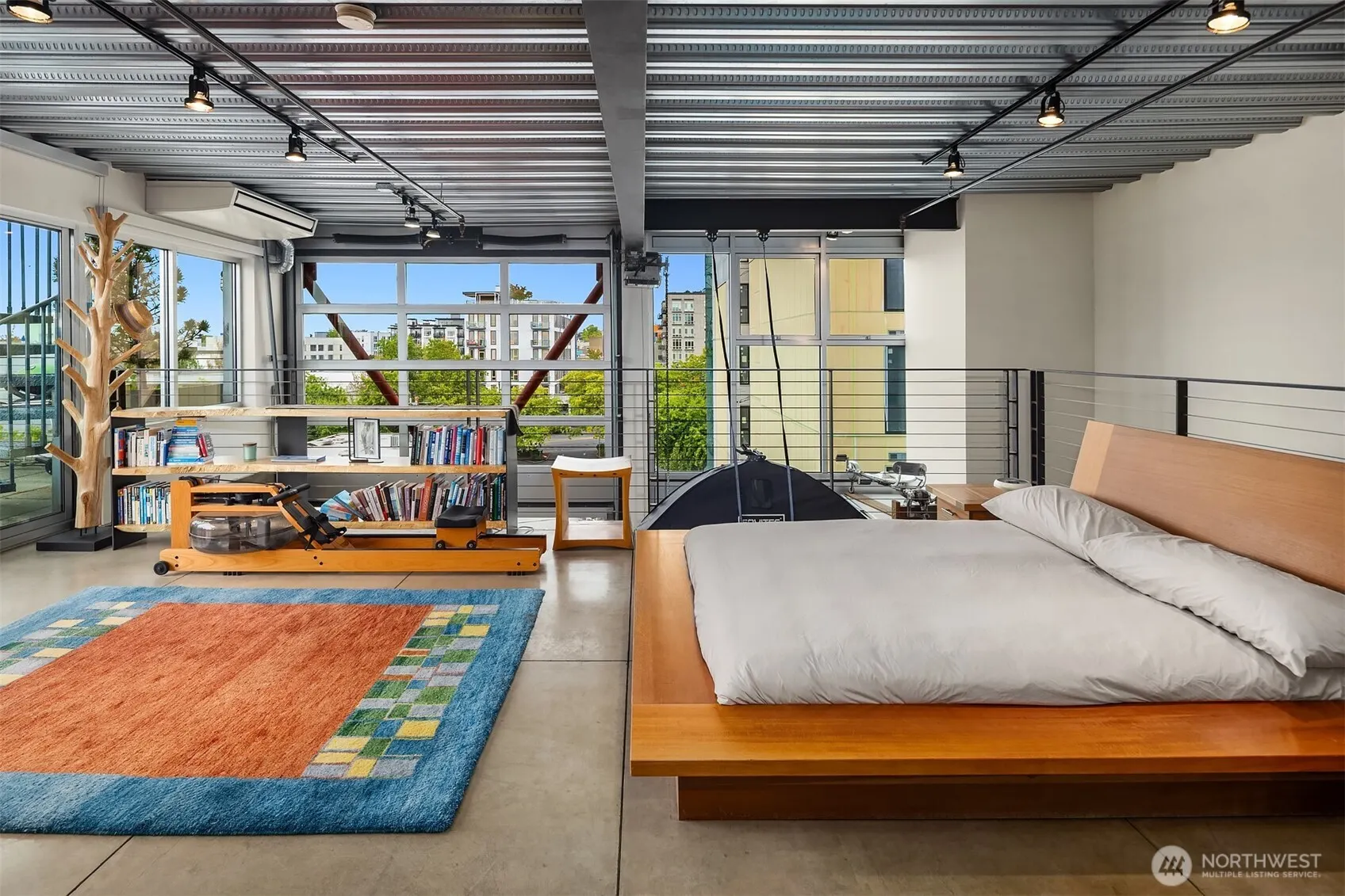 1310 E Union Street #501, Seattle, WA 98122-4197