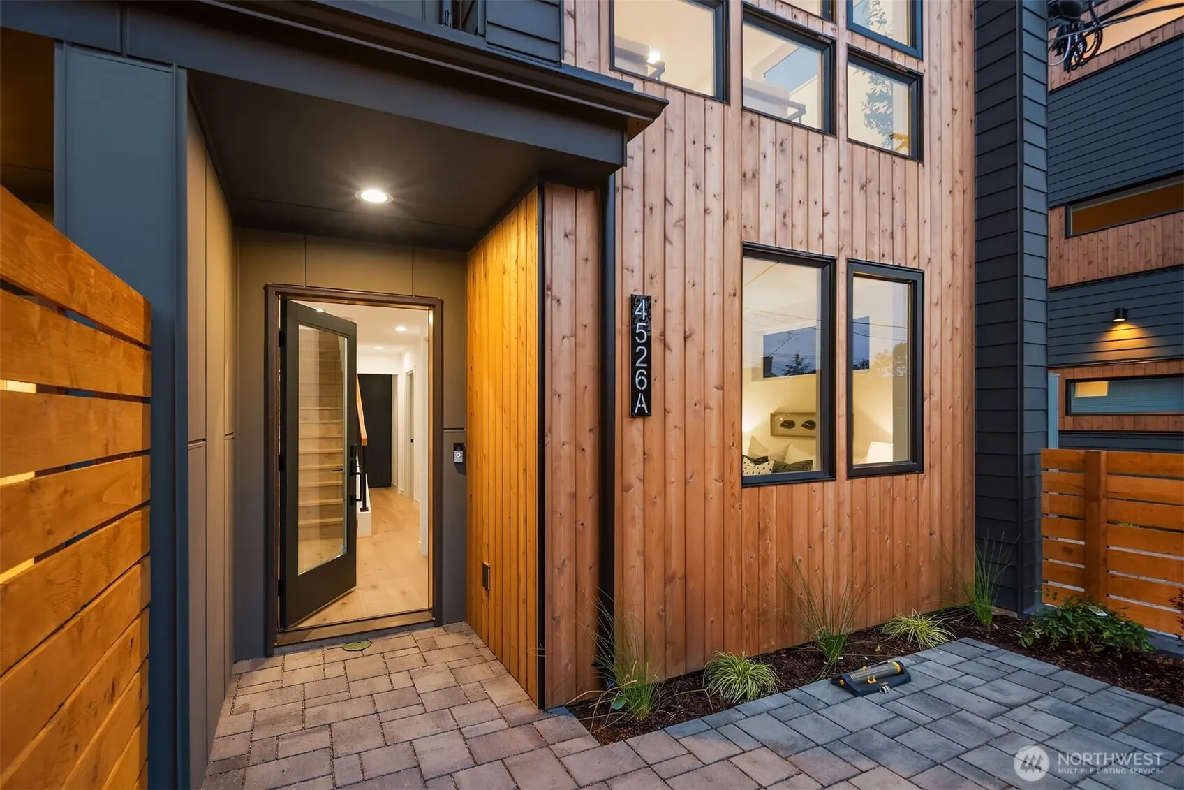 4526 Corliss Avenue N #A, Seattle, WA 98103