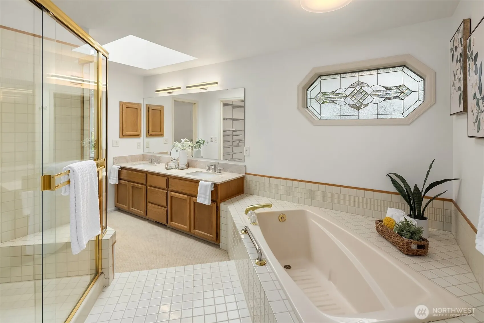 14733 NE 57th Street , Bellevue, WA 98007