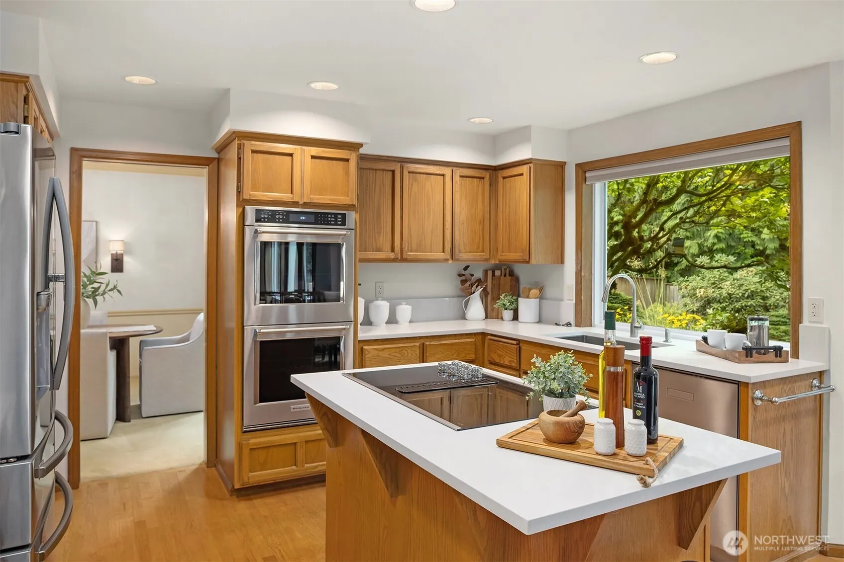 14733 NE 57th Street , Bellevue, WA 98007