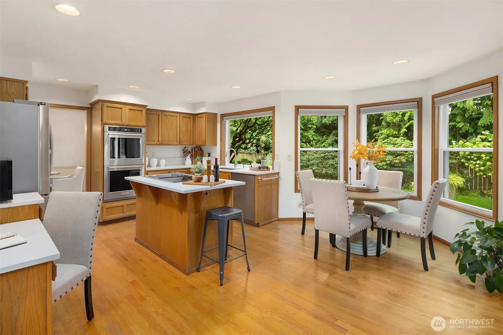 14733 NE 57th Street , Bellevue, WA 98007