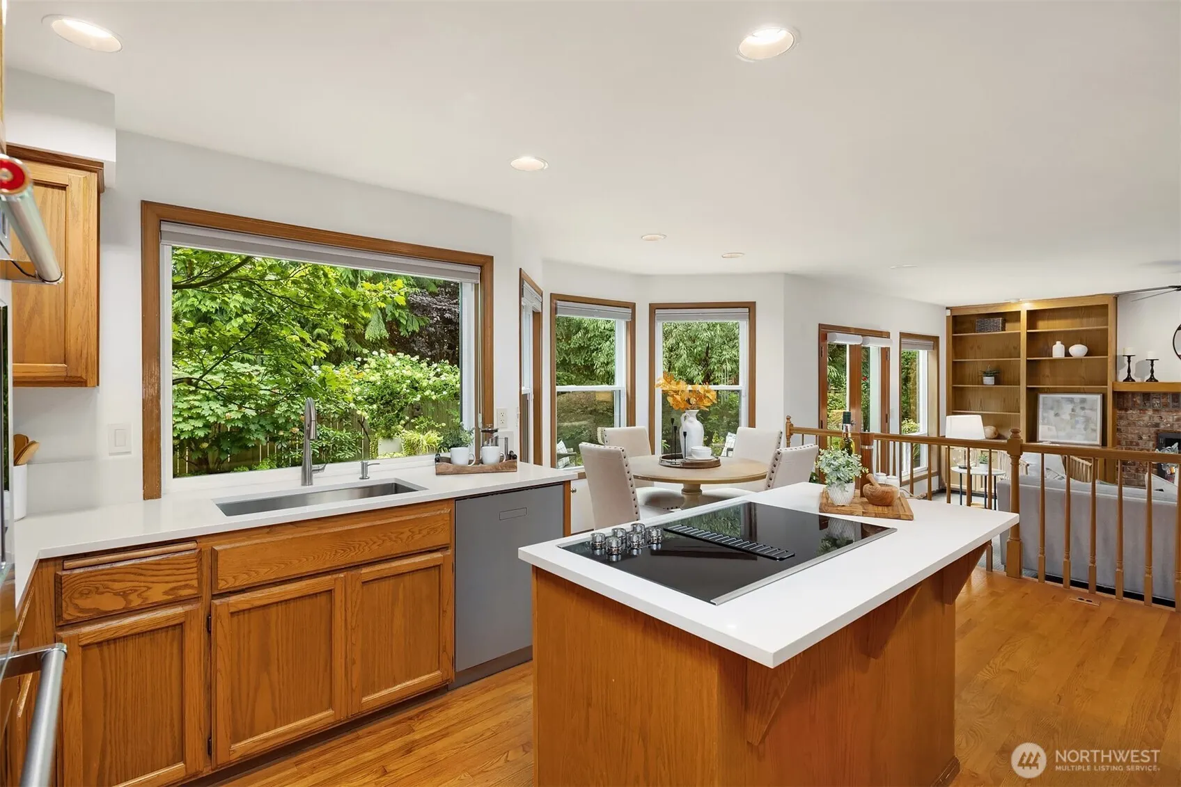 14733 NE 57th Street , Bellevue, WA 98007