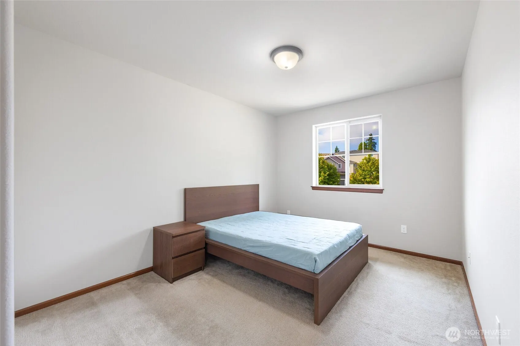 18906 36th Avenue W, Lynnwood, WA 98036-5702