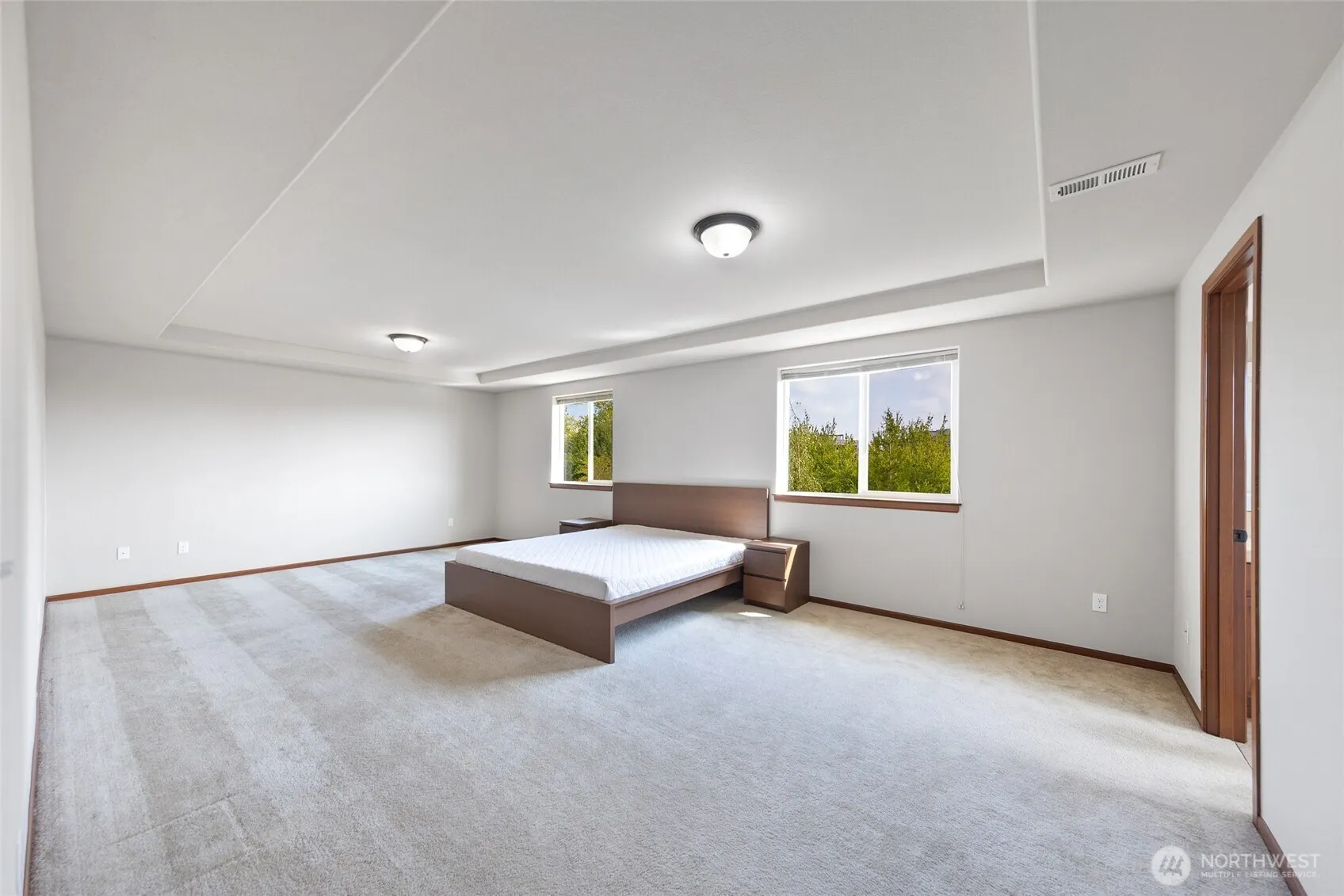 18906 36th Avenue W, Lynnwood, WA 98036-5702