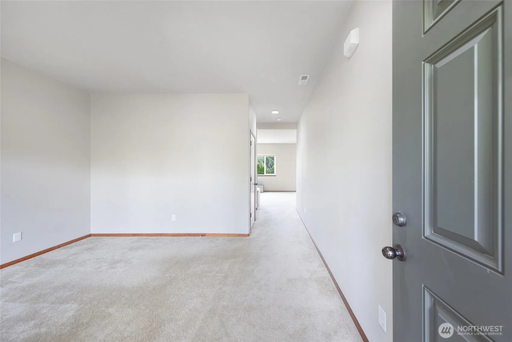 18906 36th Avenue W, Lynnwood, WA 98036-5702