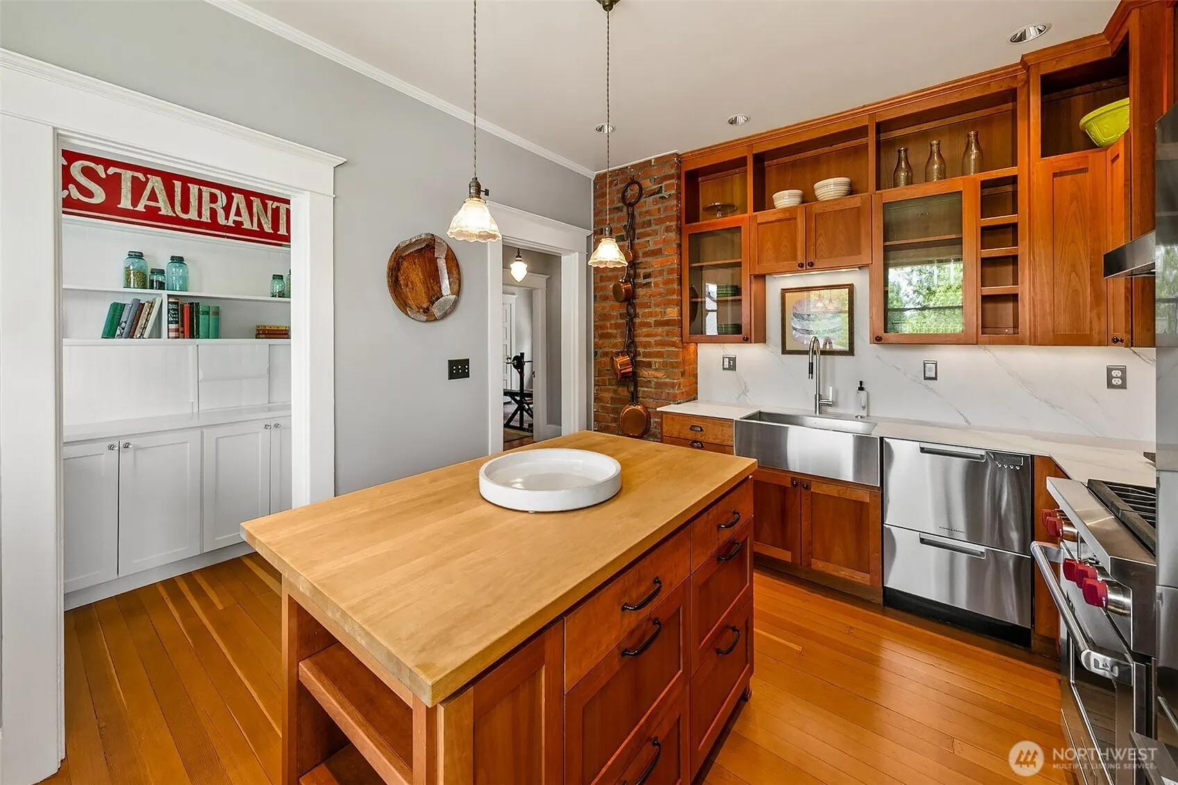 1714 E Highland Drive #1714, Seattle, WA 98112