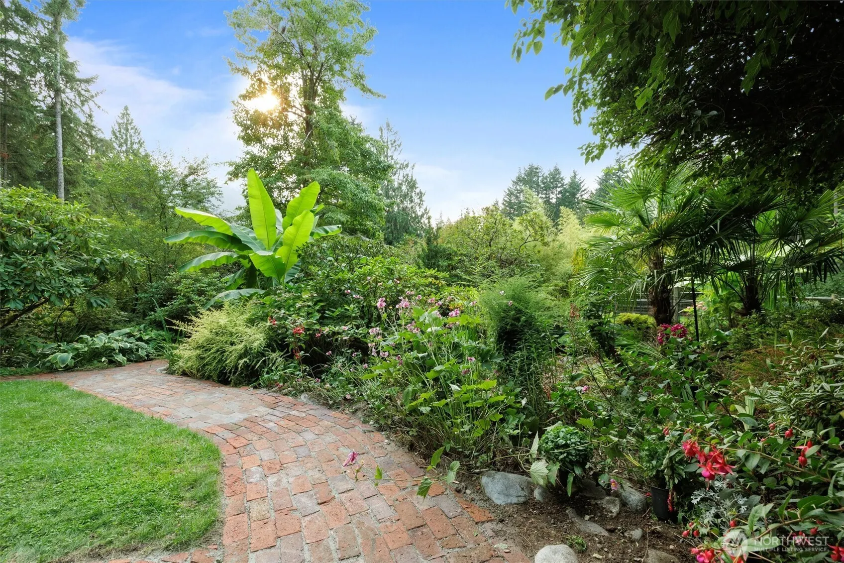 9506 240 Avenue SE, Issaquah, WA 98027