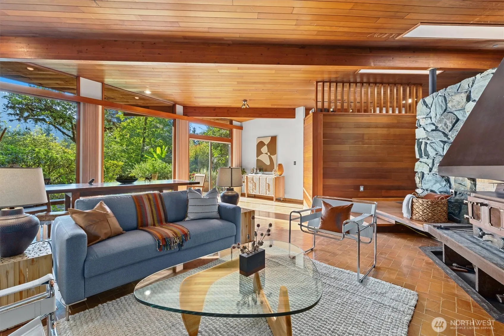 9506 240 Avenue SE, Issaquah, WA 98027