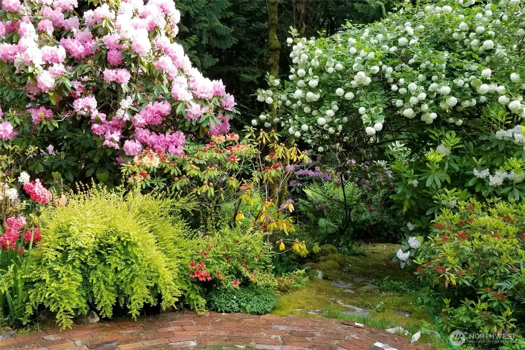 9506 240 Avenue SE, Issaquah, WA 98027