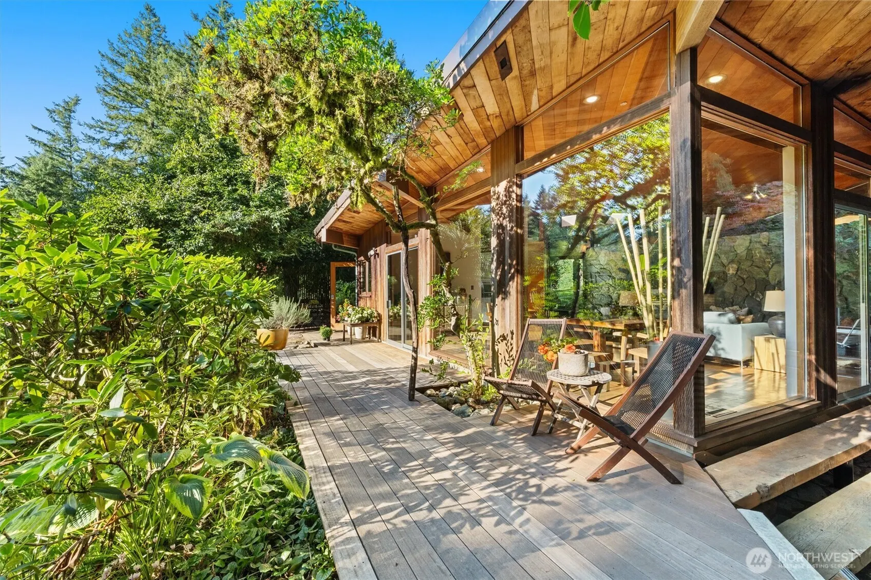 9506 240 Avenue SE, Issaquah, WA 98027