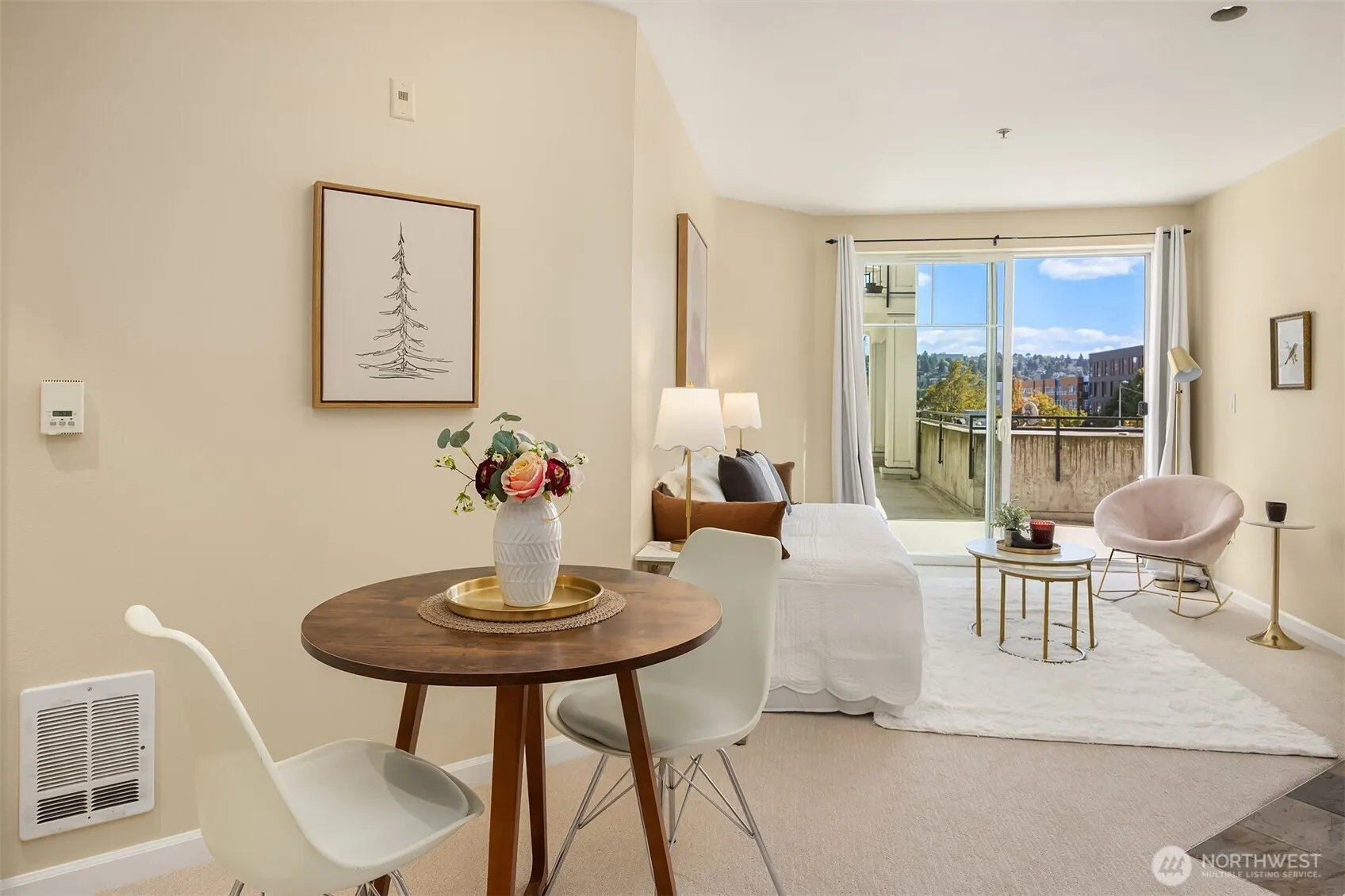 1525 NW 57th Street #211, Seattle, WA 98107