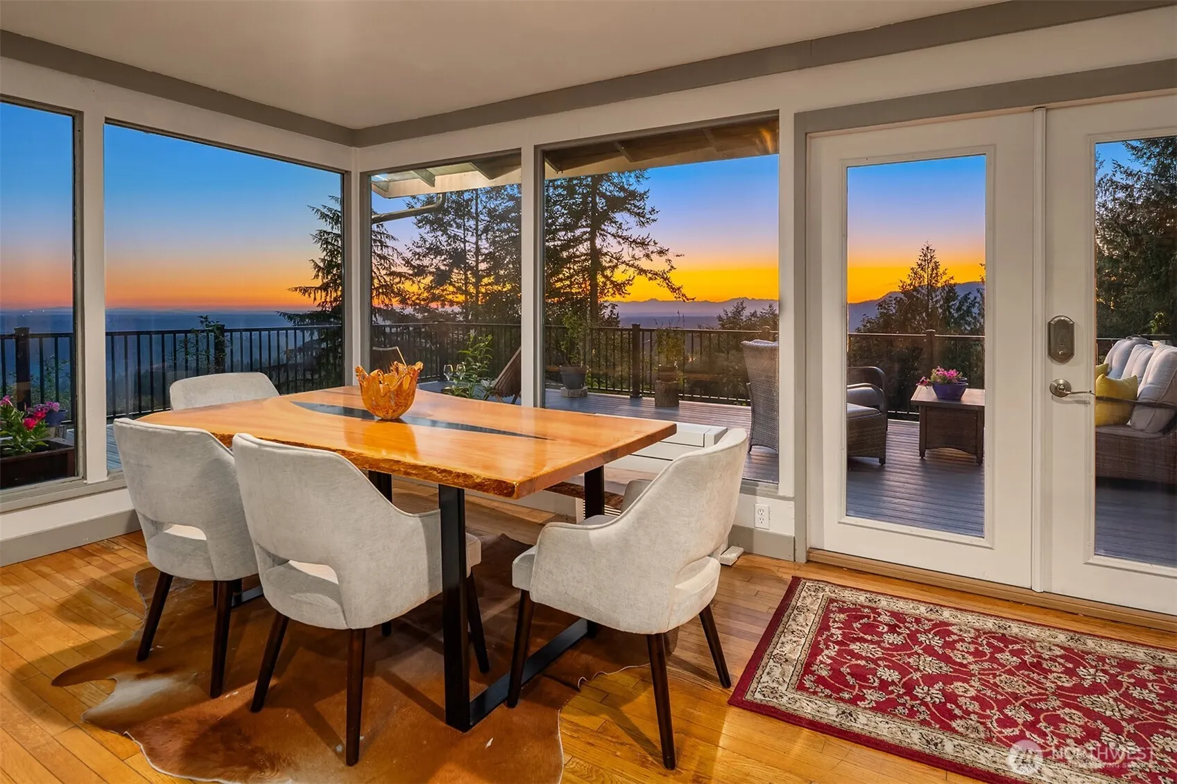 27230 SE 154th Place , Issaquah, WA 98027