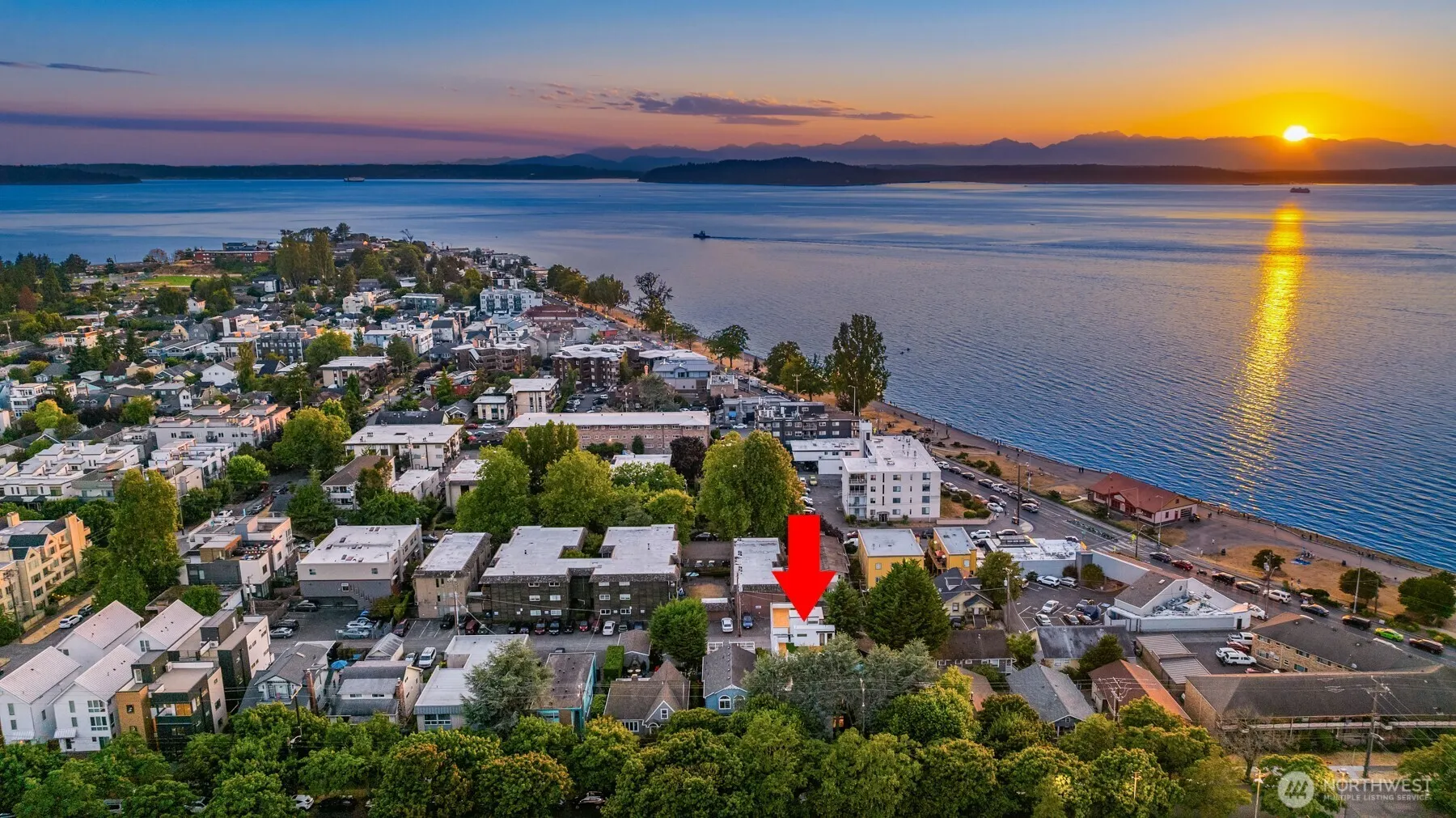 2737 59th Avenue SW, Seattle, WA 98116