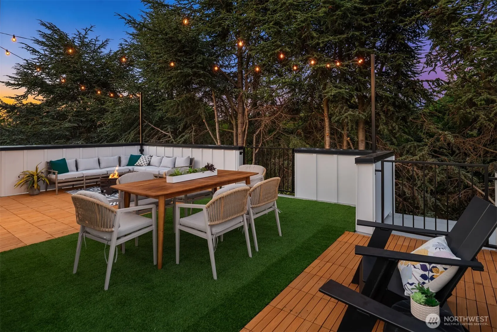2737 59th Avenue SW, Seattle, WA 98116