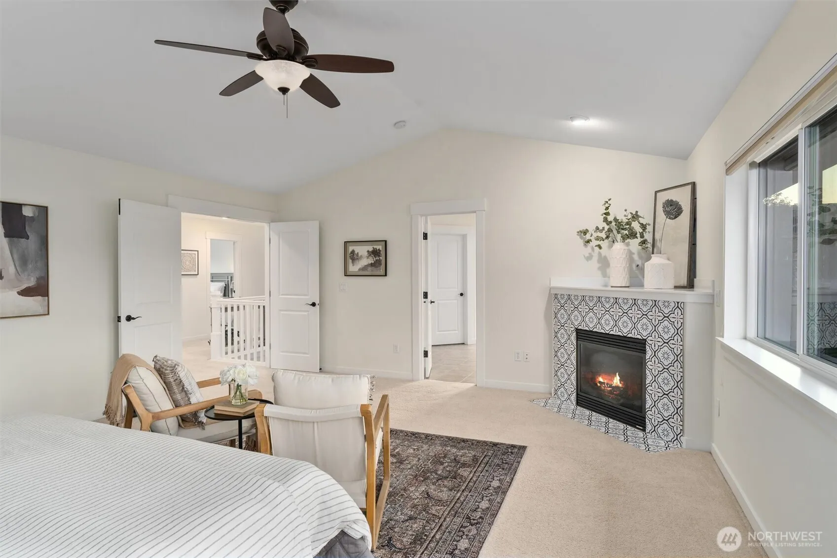 5212 NE 7th Place , Renton, WA 98059