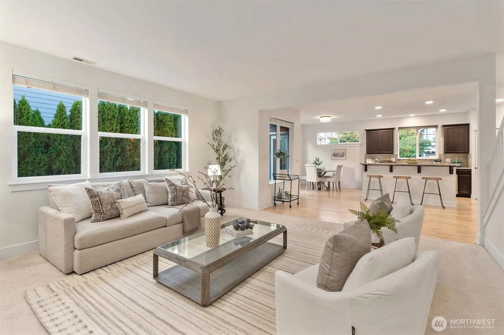 5212 NE 7th Place , Renton, WA 98059