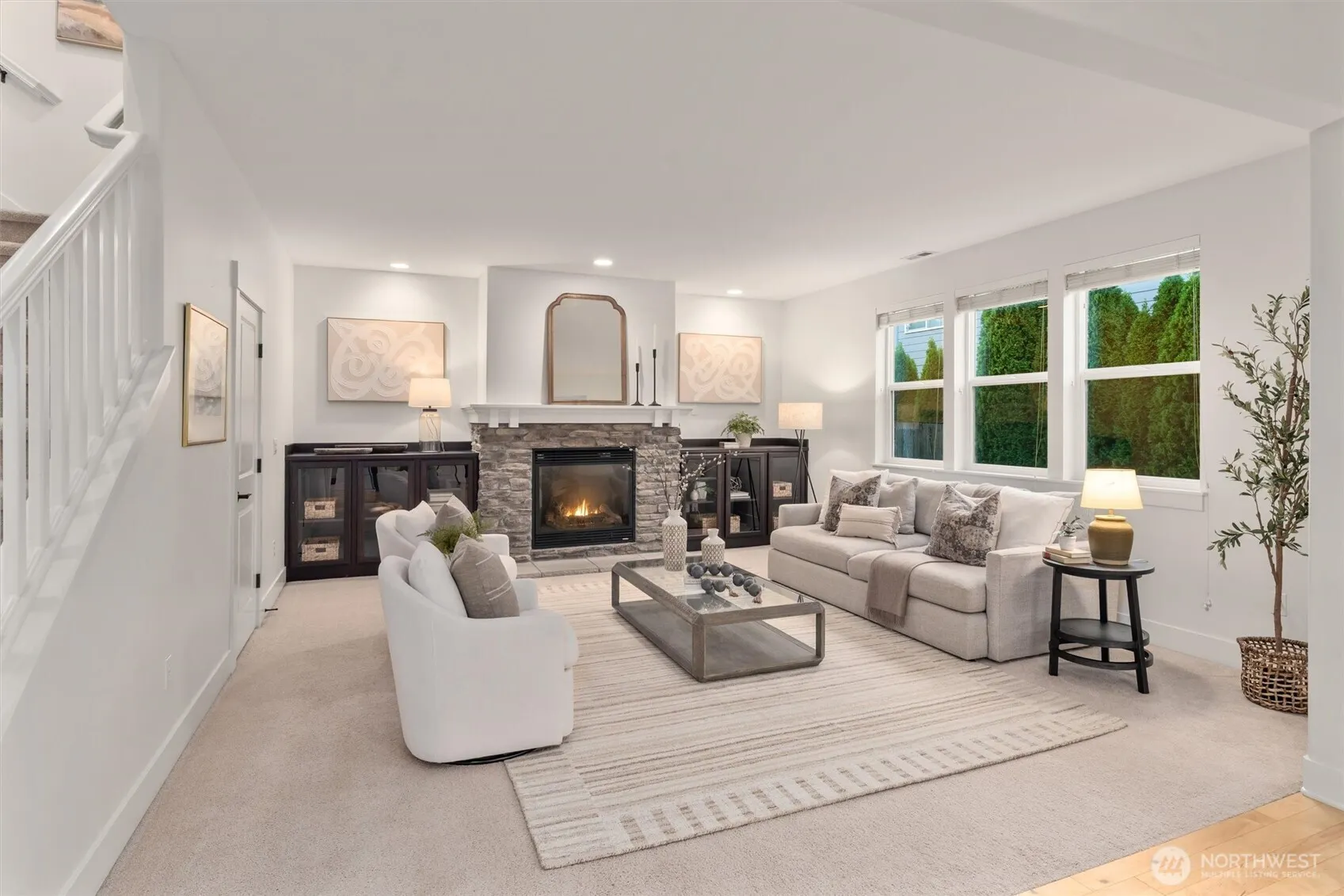 5212 NE 7th Place , Renton, WA 98059