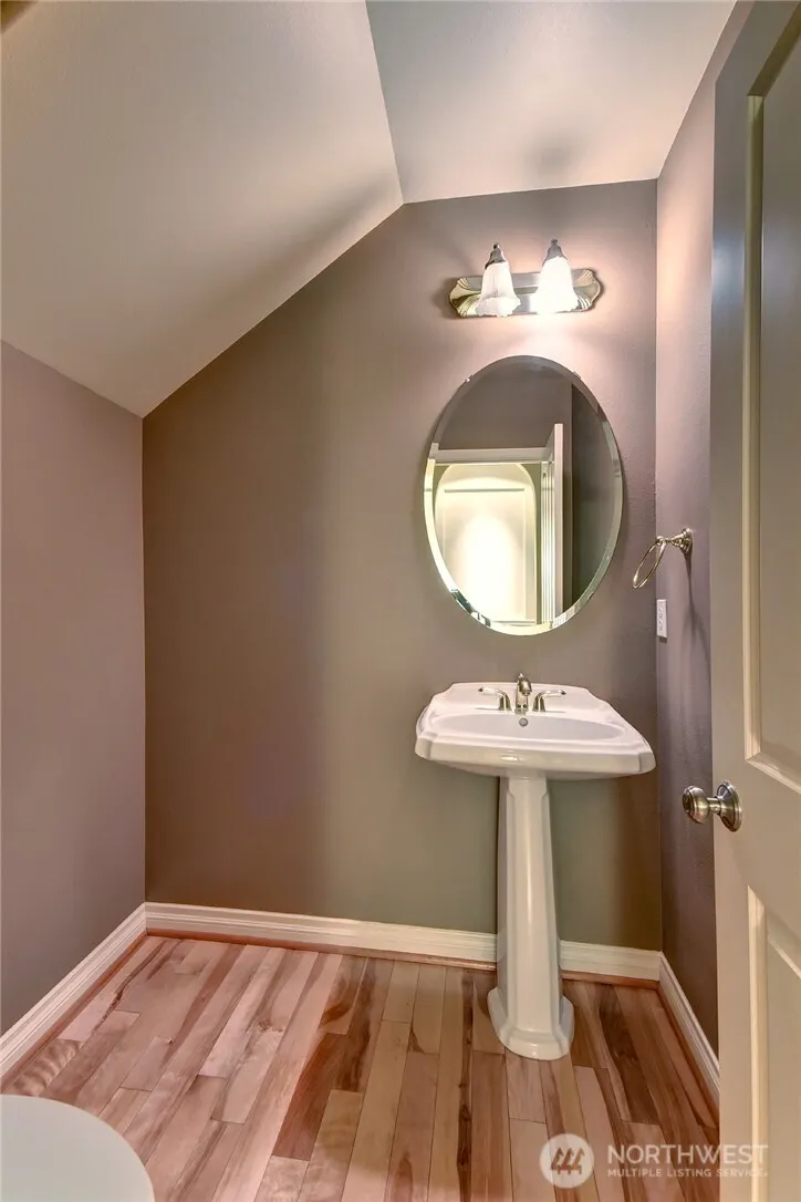 19133 NE 65th Way , Redmond, WA 98052