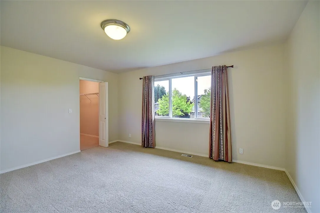 19133 NE 65th Way , Redmond, WA 98052