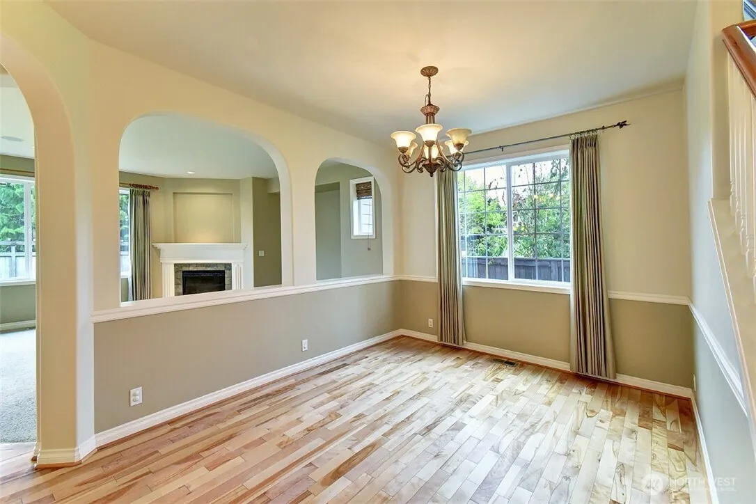 19133 NE 65th Way , Redmond, WA 98052