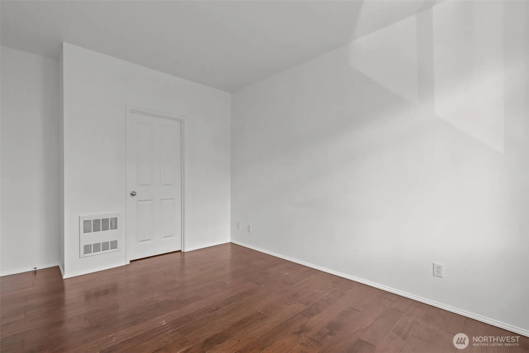 535 241st Lane SE, Sammamish, WA 98074