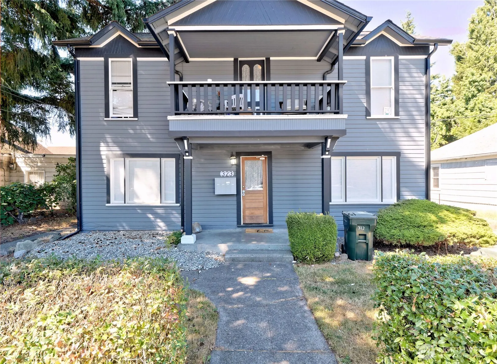 323 1st Avenue S, Kent, WA 98032