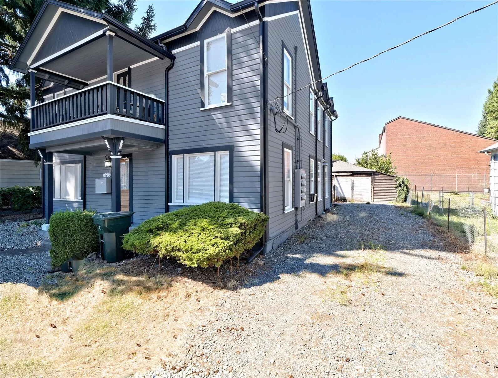 323 1st Avenue S, Kent, WA 98032