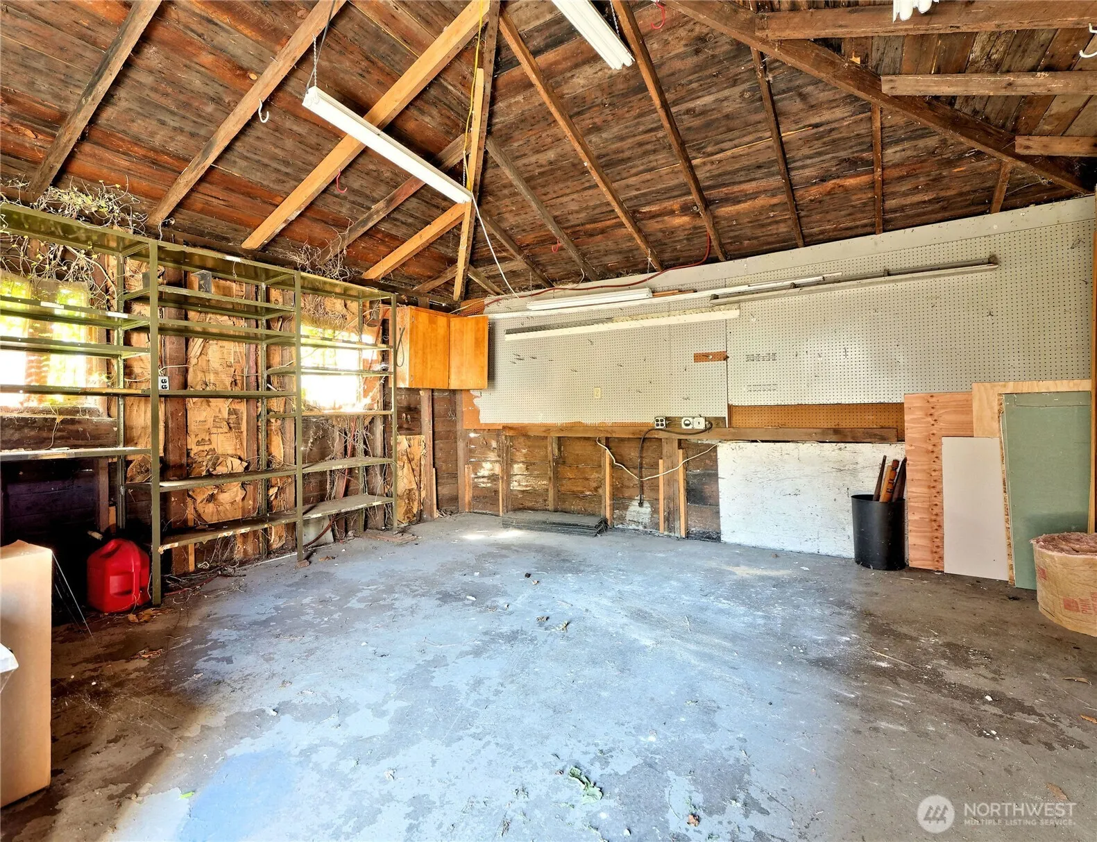 323 1st Avenue S, Kent, WA 98032