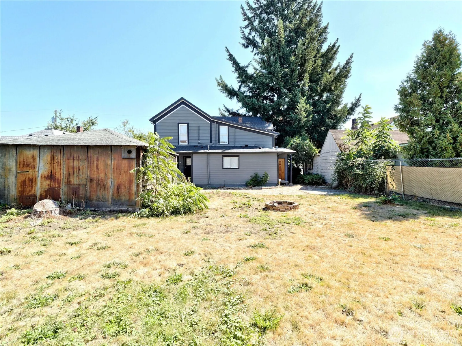 323 1st Avenue S, Kent, WA 98032