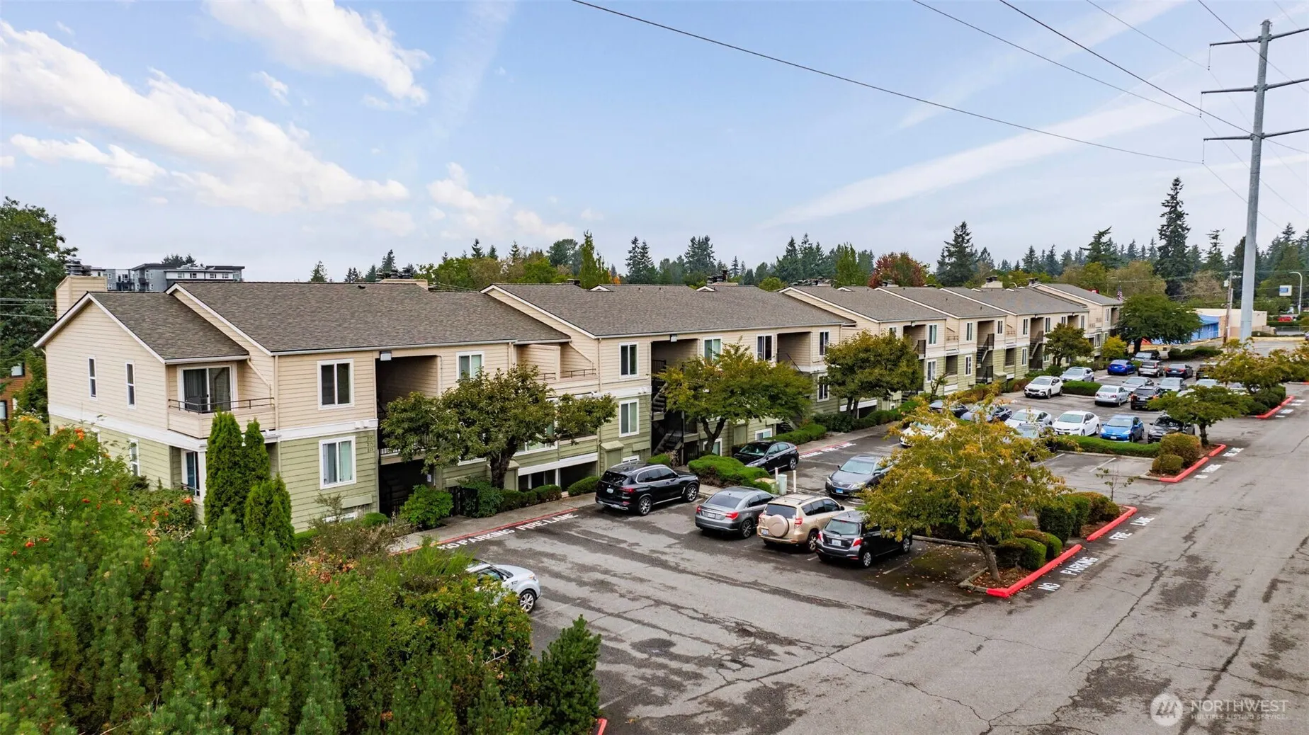 3233 NE 12th Street #207, Renton, WA 98056-3474