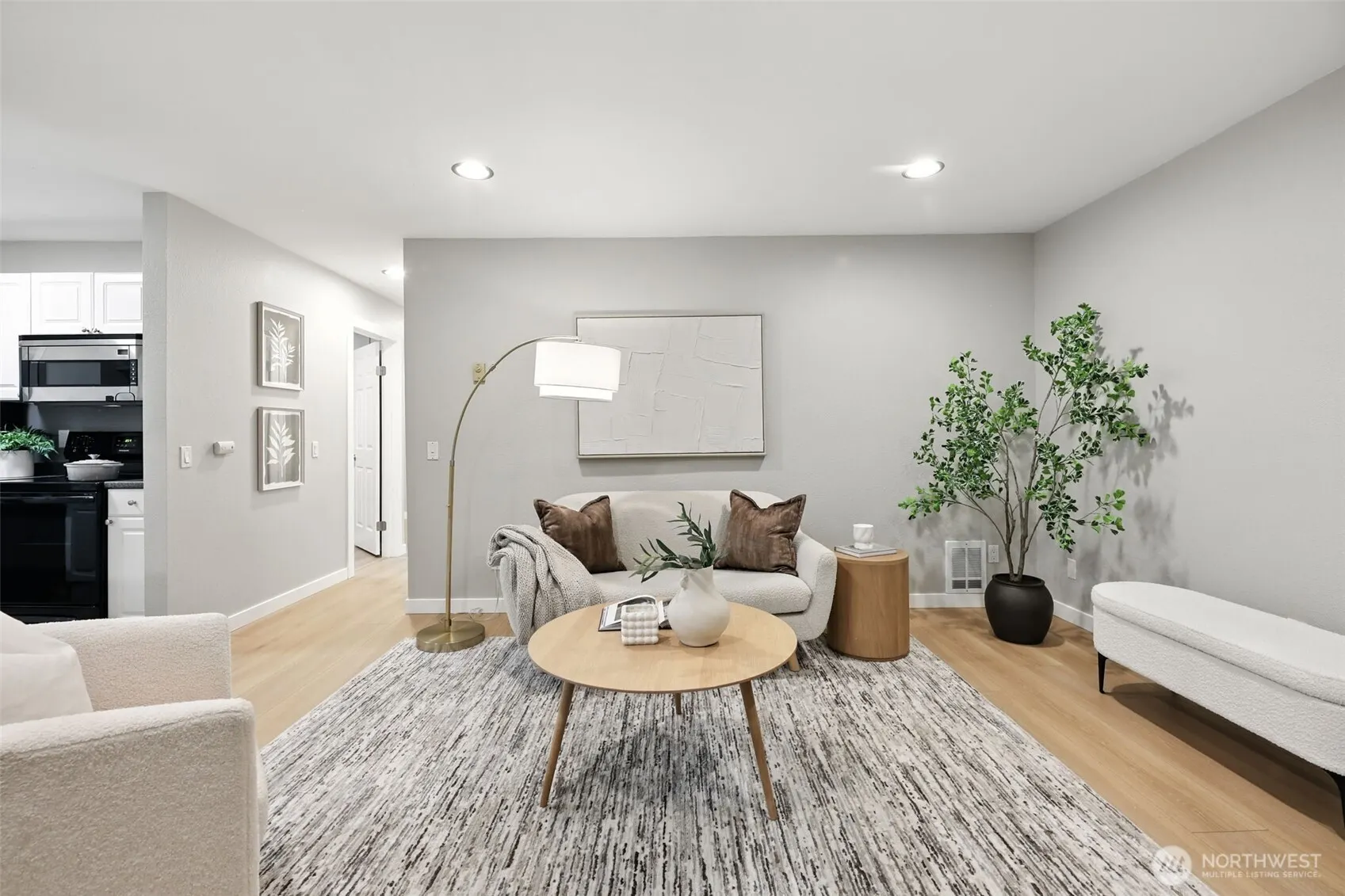 3233 NE 12th Street #207, Renton, WA 98056-3474