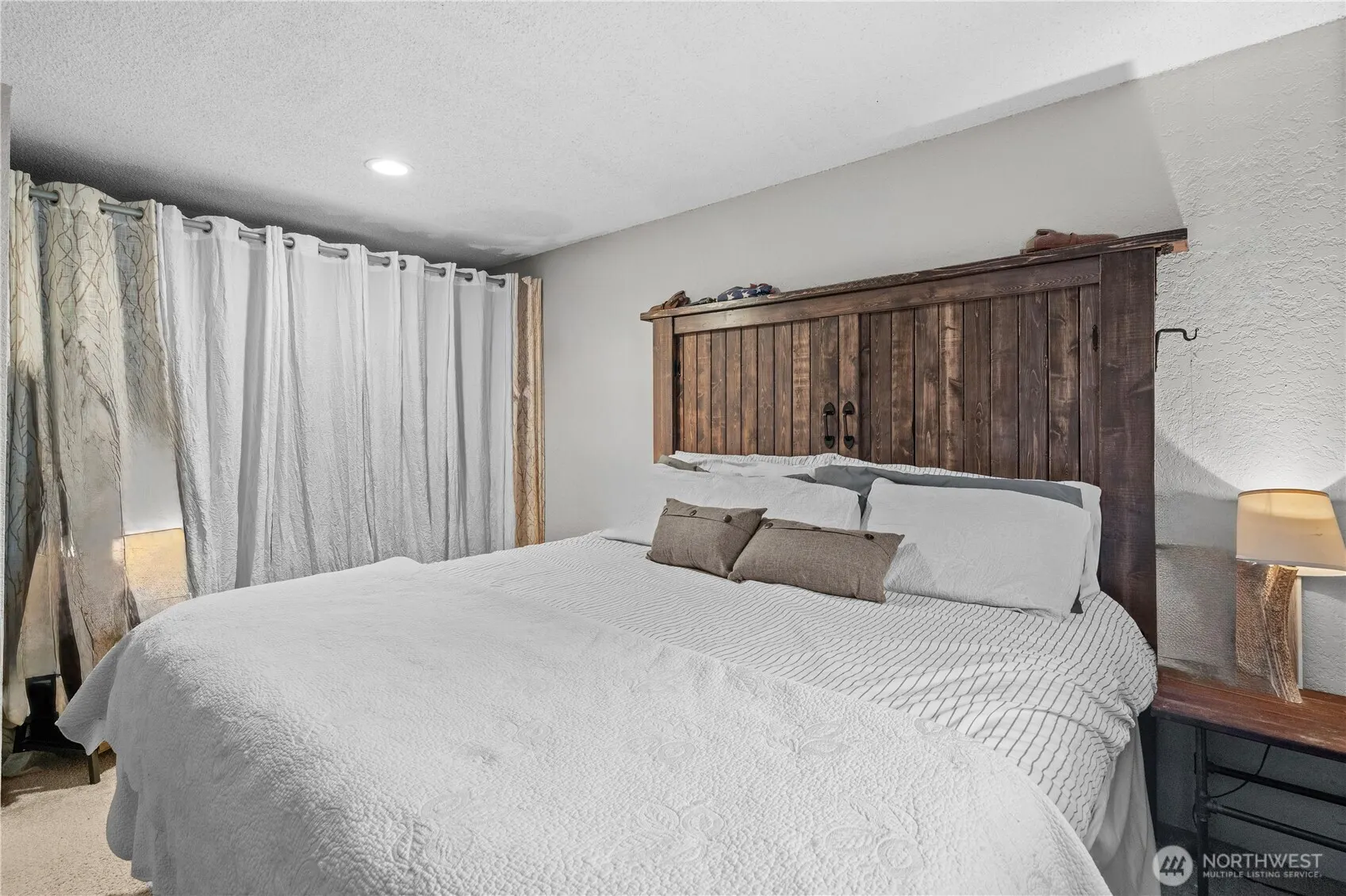 13910 123rd Avenue NE, Kirkland, WA 98034