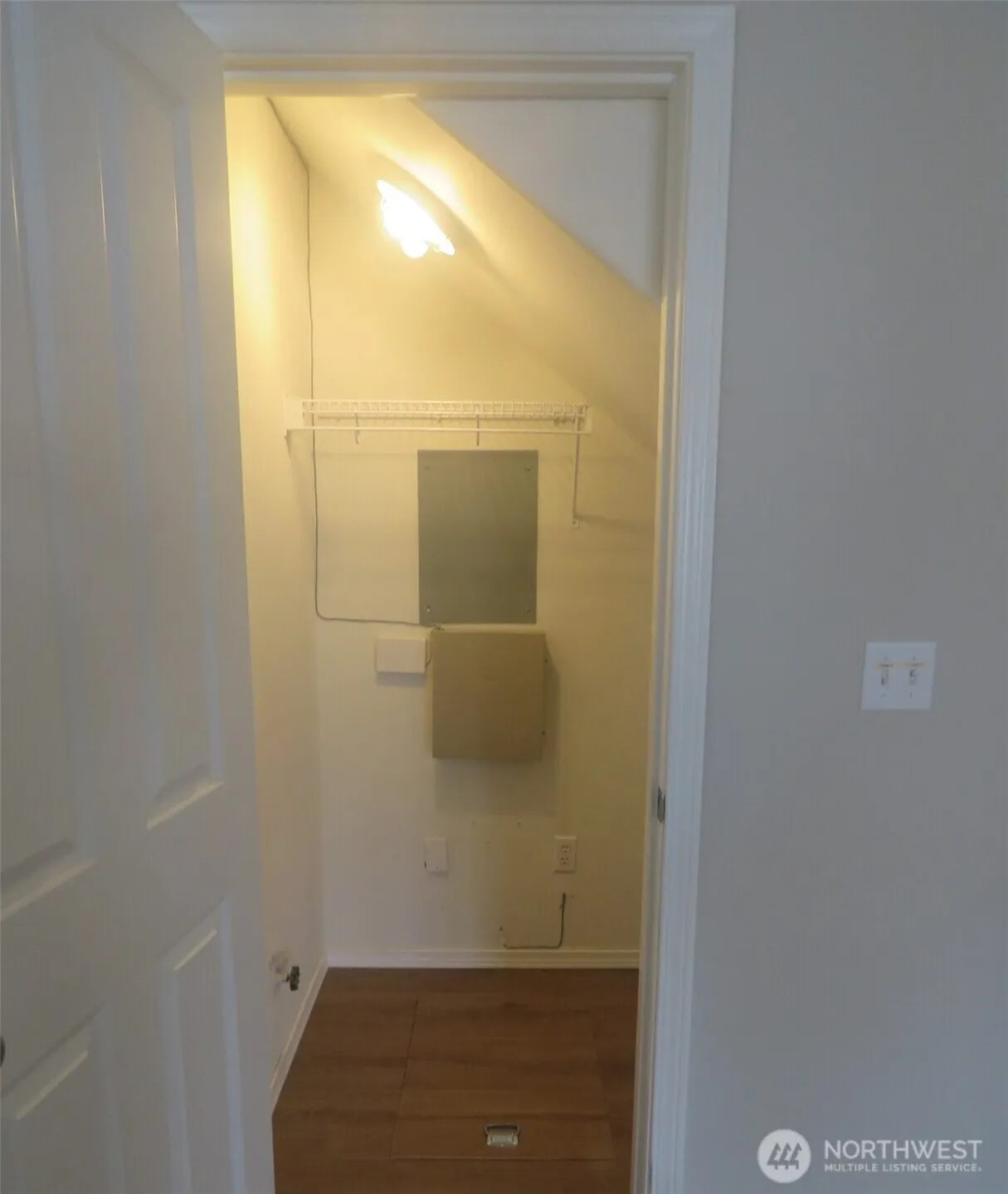 173 Glennwood Place SE, Renton, WA 98056
