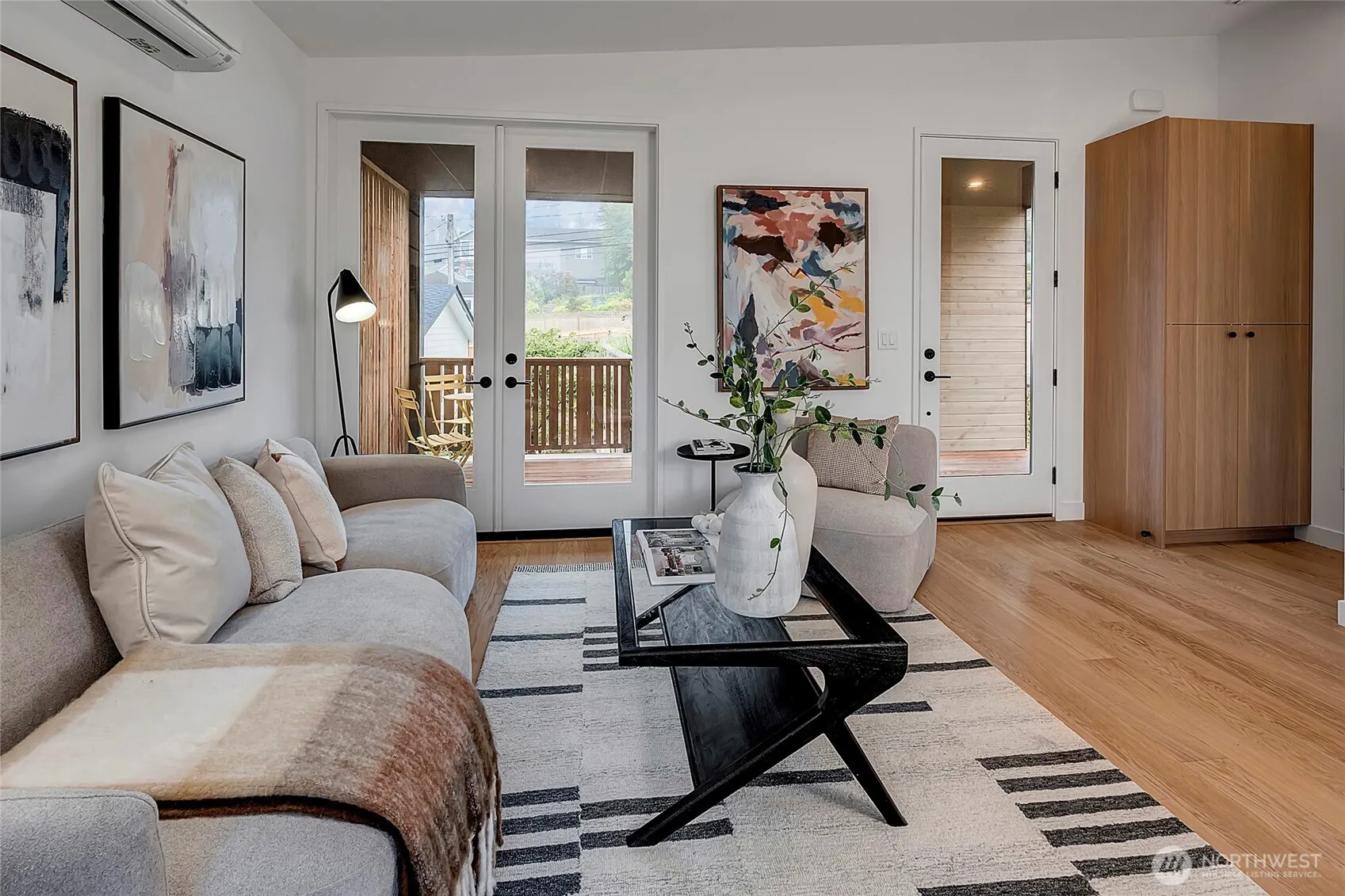 4208 28th Avenue W, Seattle, WA 98199
