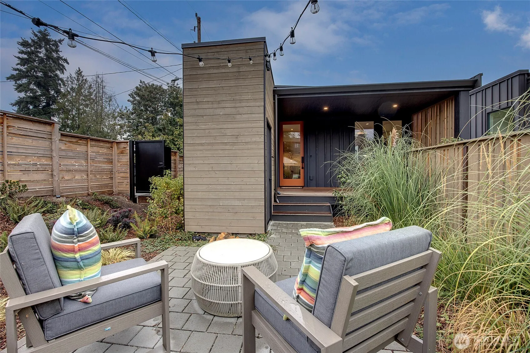 4208 28th Avenue W, Seattle, WA 98199