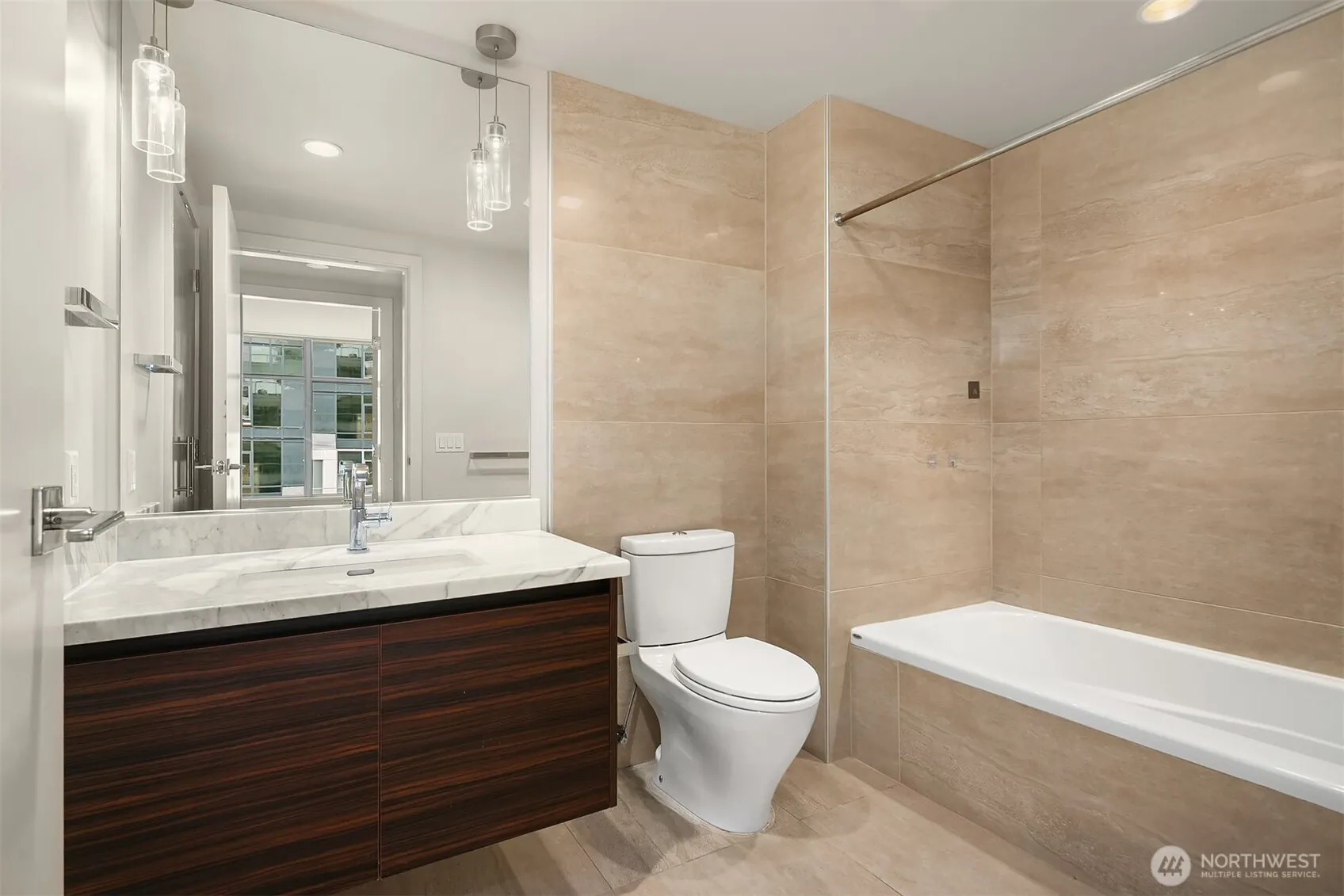 583 Battery Street #602N, Seattle, WA 98121