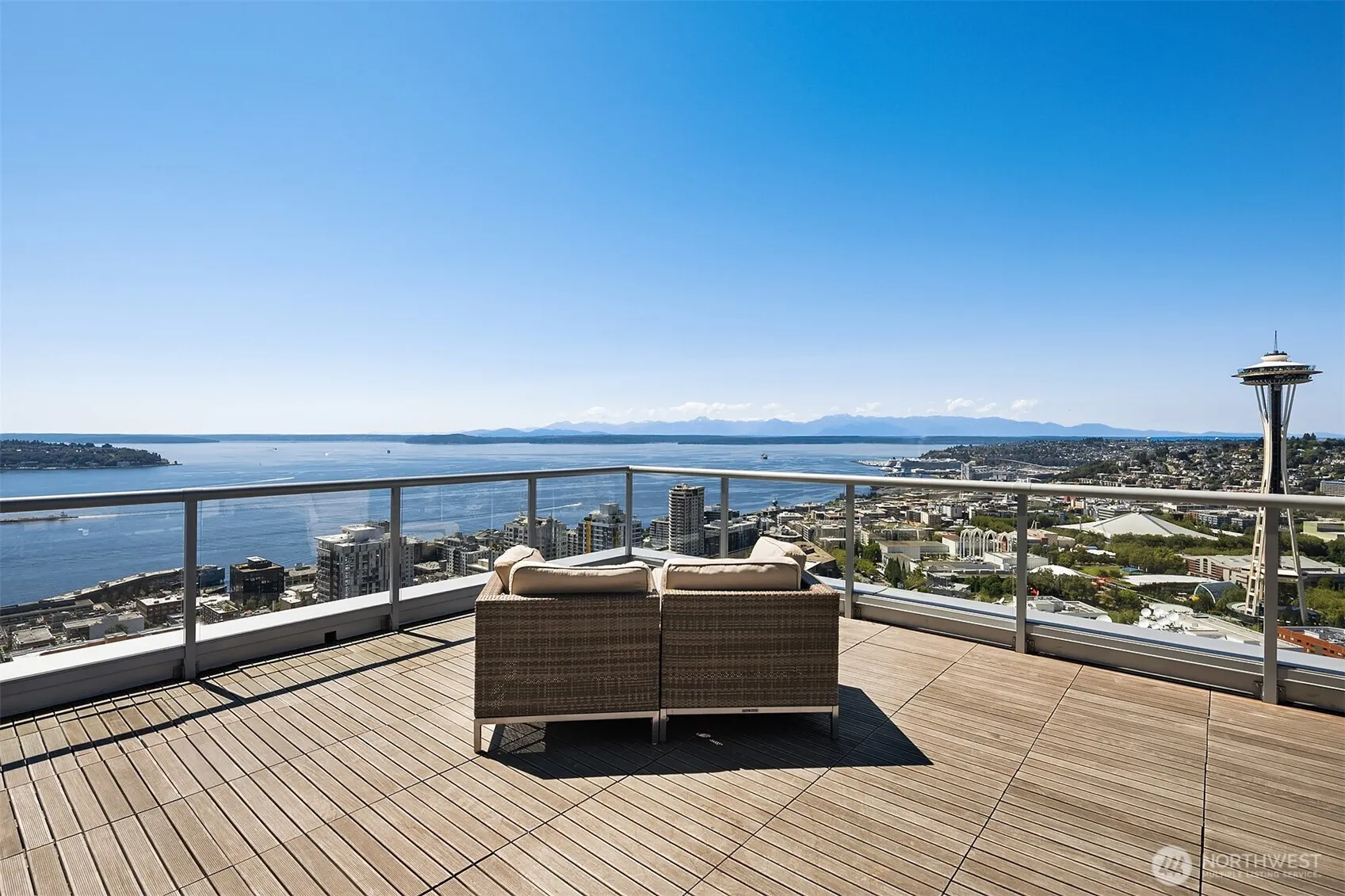 583 Battery Street #602N, Seattle, WA 98121