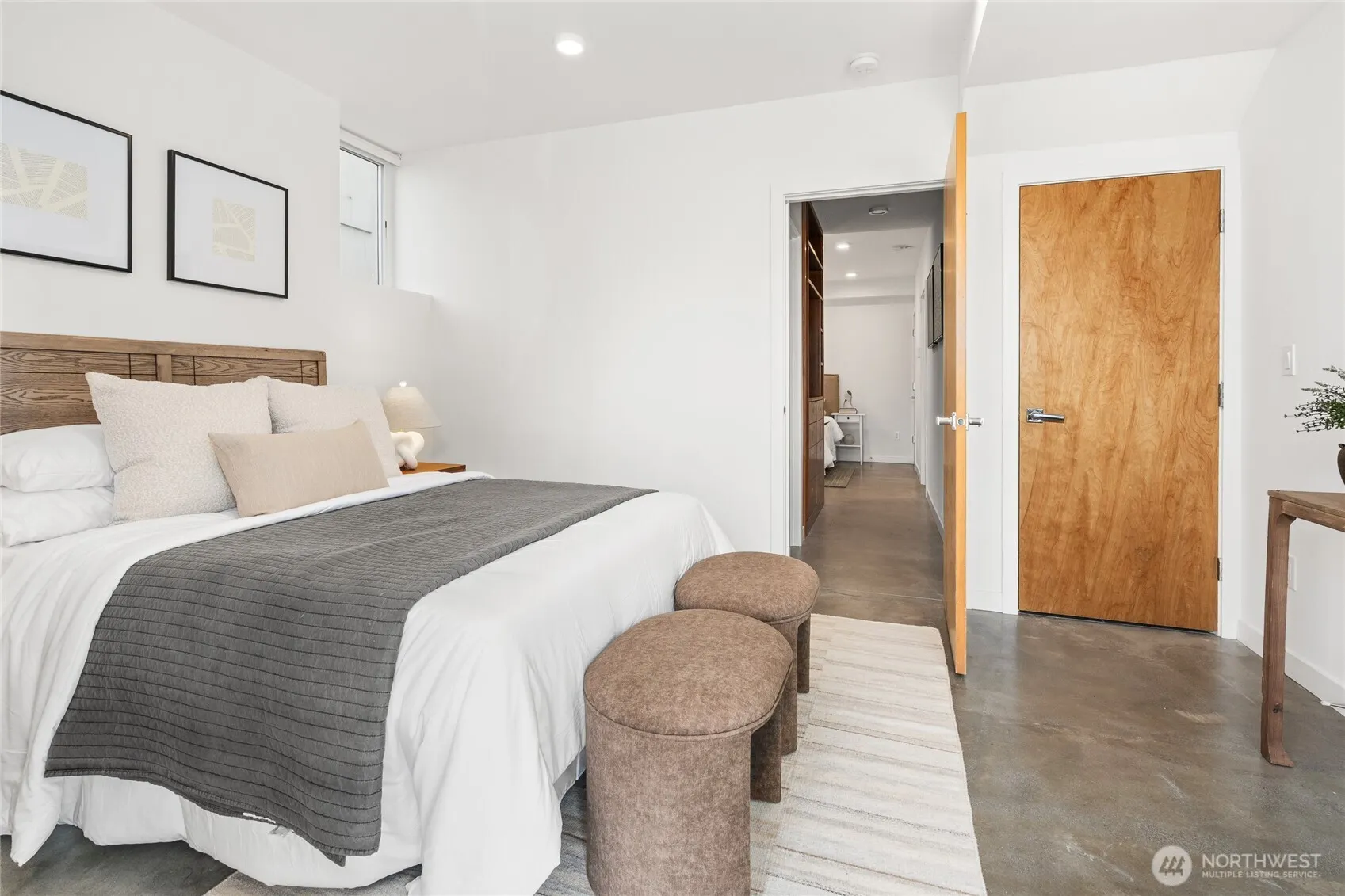 2357 A Yale Avenue E, Seattle, WA 98102