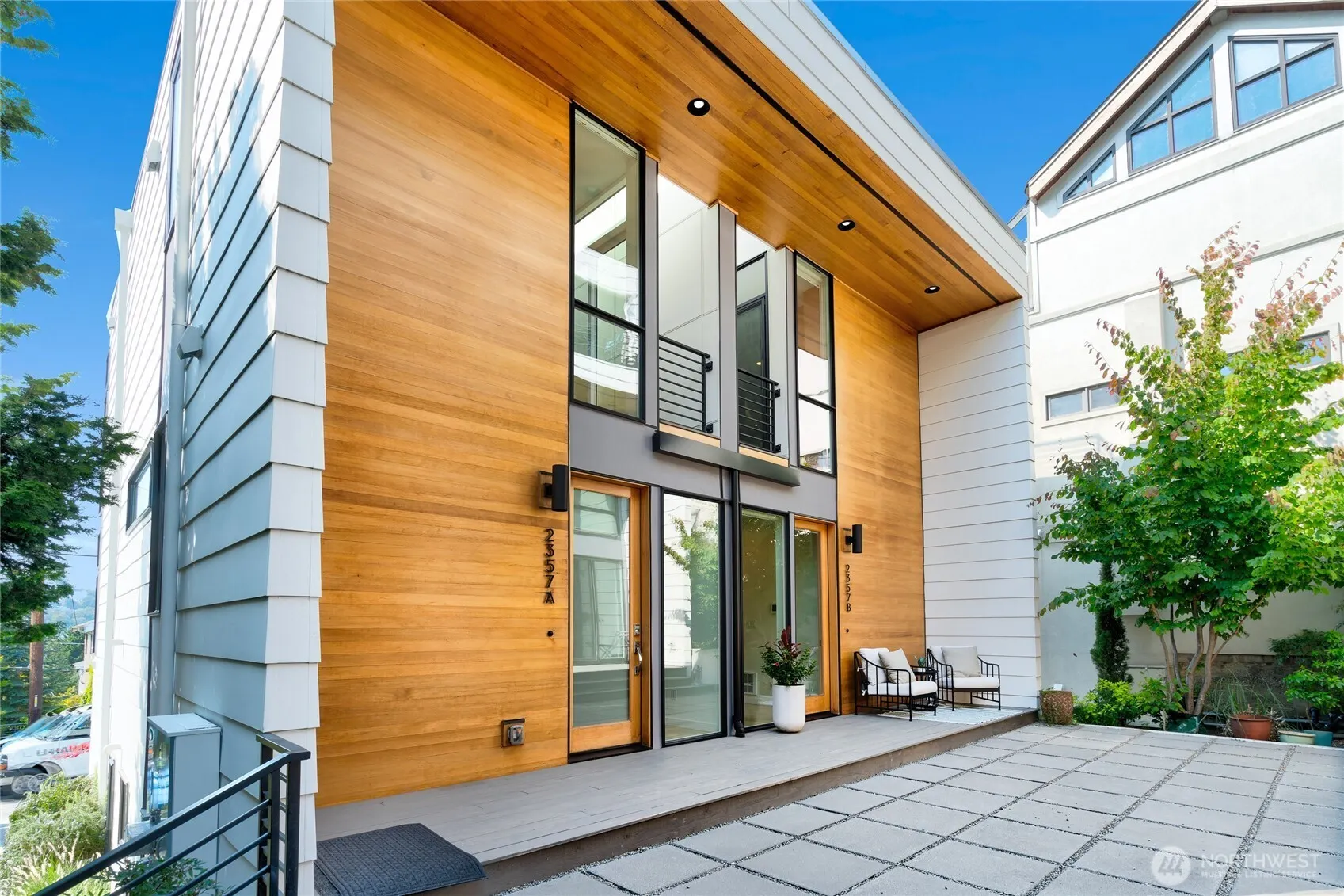 2357 A Yale Avenue E, Seattle, WA 98102